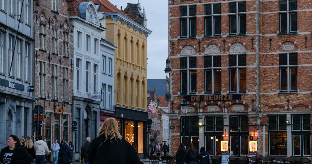 Carte de fidélité digitale à Namur : guide SEO pour commerces, restaurants et services